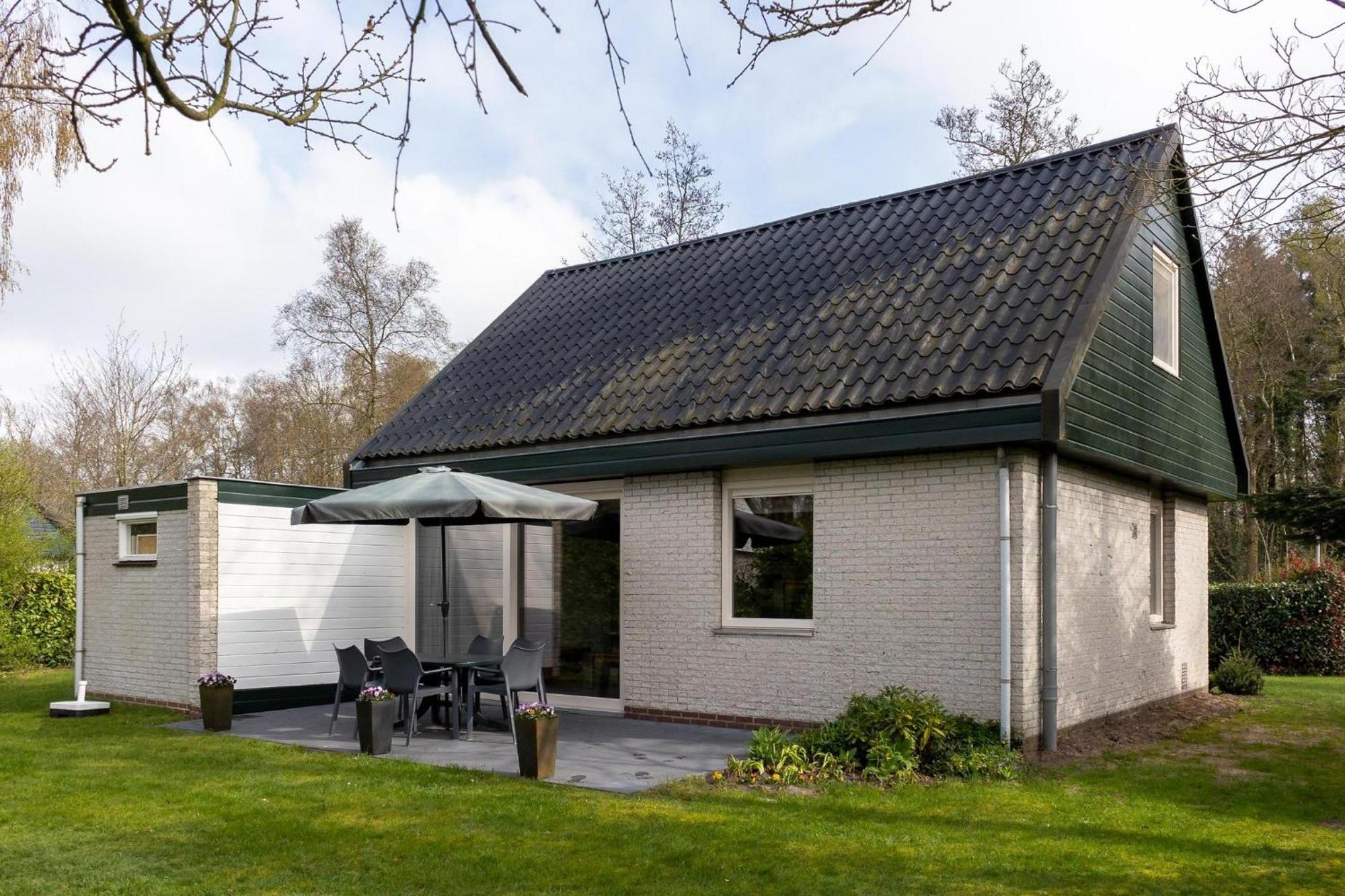Vakantiepark Bosmeer Friesland Noordwolde  Exterior foto